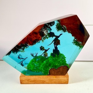 Handmade Dragon resin lamp dragon statue, Resin Night Light With Dragon, Dragon themed Room Decor Resin Lamp, gift for him, Resin Lamp.