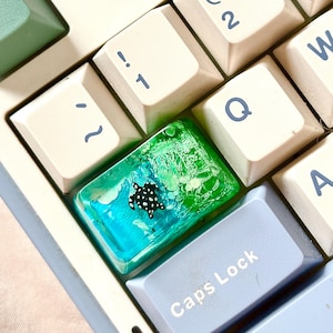 FLASH SALE-Turtle artisan keycaps for mechanical keyboard, Ocean Resin keycaps, resin keycap Custom Resin Keycap, Epoxy Keycap, Gift for him