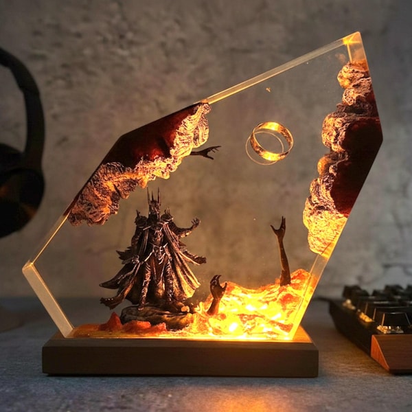 Diorama Dark Ring Resin Lamp, Custom Epoxy Resin Lamp, Handmade Resin Night Light, Lighting Home Decor, Halloween Gift Idea, gift for him