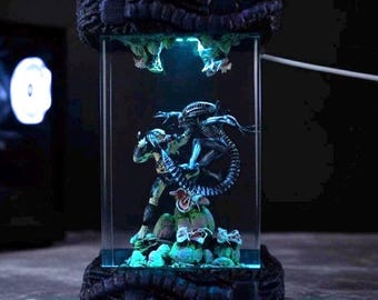 Lámpara de resina personalizada de Xenomorfo y Pr.ed.ator, lámpara de epoxi Ali.en, lámpara de madera de resina de monstruos espaciales, figura de Xenomorfo de epoxi, idea de regalo para el Día del Padre.