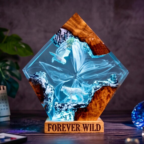 Wolf Snowy Owl Resin Lamp, Epoxy Wood Night Light, Winter Forest Desk Decor, Wildlife Animal Lamp, Christmas Gift for Hi