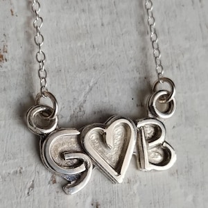 Sterlingzilveren naamketting met monogram, gepersonaliseerde naamketting met de hand gemaakt