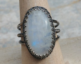 Bague Rainbow Moonstone Statement // Bague en argent sterling Moonstone // Bague en pierre de déesse