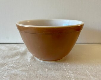 Pyrex Brown Color Small Bowl 401 1 1/2 Pint