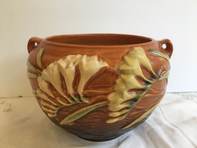 Vintage Roseville Freesia Small Jardiniere 669 4 Etsy