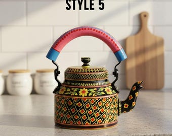 Decoración de tetera colorida hecha a mano / Acento brillante para el hogar / Decoración de cocina única