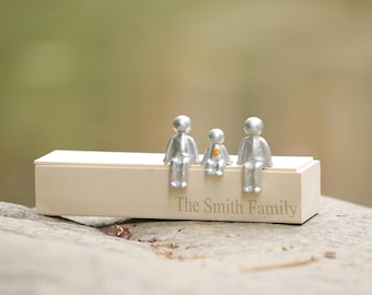 Custom Family Figurines,Personalized Our Family Sculpture Figurines, Mothers Day Gift, Anniversary Gift,Fathers Day Gift,Back to School Gift