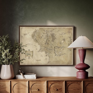 Arte de parede com mapa de fantasia vintage – pôster abstrato e sombrio com decoração gótica e caprichosa para interiores em estilo RPG medieval