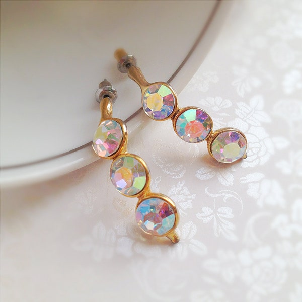 Vintage Aurora Borealis Iridescent Crystal Rhinestone Earrings. Faceted. Trio of Round Crystals. Rainbow. Wedding. Fancy. Gold Tone. Dangle.