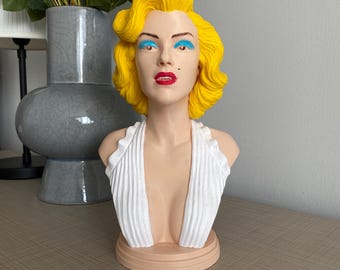 Marilyn Monroe Bust 10 inch Decorative Statue Home / Office Decor Hand Painted