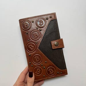 Cartera de cuero grabada con Bitcoin para hombre Cartera de cuero minimalista y delgada Tarjetero Tarjetero Monedero para tarjetas de visita Regalos para él