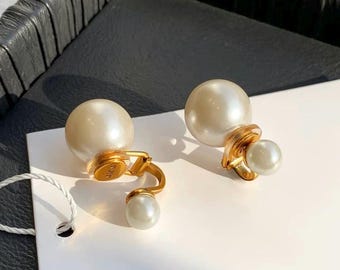 Elegant Pearl Clip-on Earring, Classic White Pearl Earring, Gold, wedding bridesmaid gift, No Piercing Bridal Jewelry