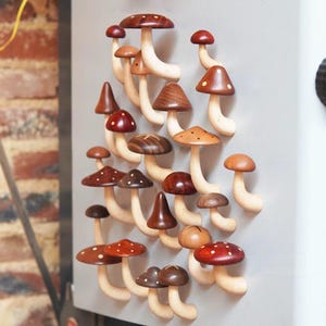 Handgemaakte houten paddenstoel koelkastmagneten, natuurlijke houten mini decoratie, cottagecore keukenaccent
