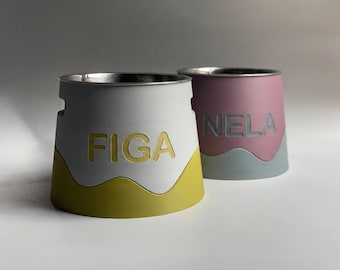 Personalized Elevated Dog Bowl Holder: Healthy Back, Contrast Custom Name, 330 and 900ml Bowl