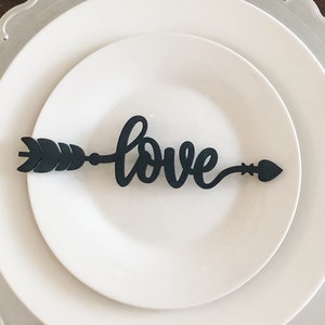 Decoração de mesa de dia dos namorados, tema Boho, sinais de arco e flecha, o amor está no ar, enfeite de prato, cartão de coração, aniversário, festa de casamento
