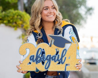 Deluxe Graduation Sign, Personalized Name Gift, Class of 2024 Grad Party Decor, High School College RN PHD Law, Custom Senior Night Pictures