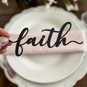 Decoração de mesa de Páscoa, acessórios de mesa de jantar de primavera, estilo fazenda, enfeites de placa de Jesus ressuscitado da Páscoa da fé,