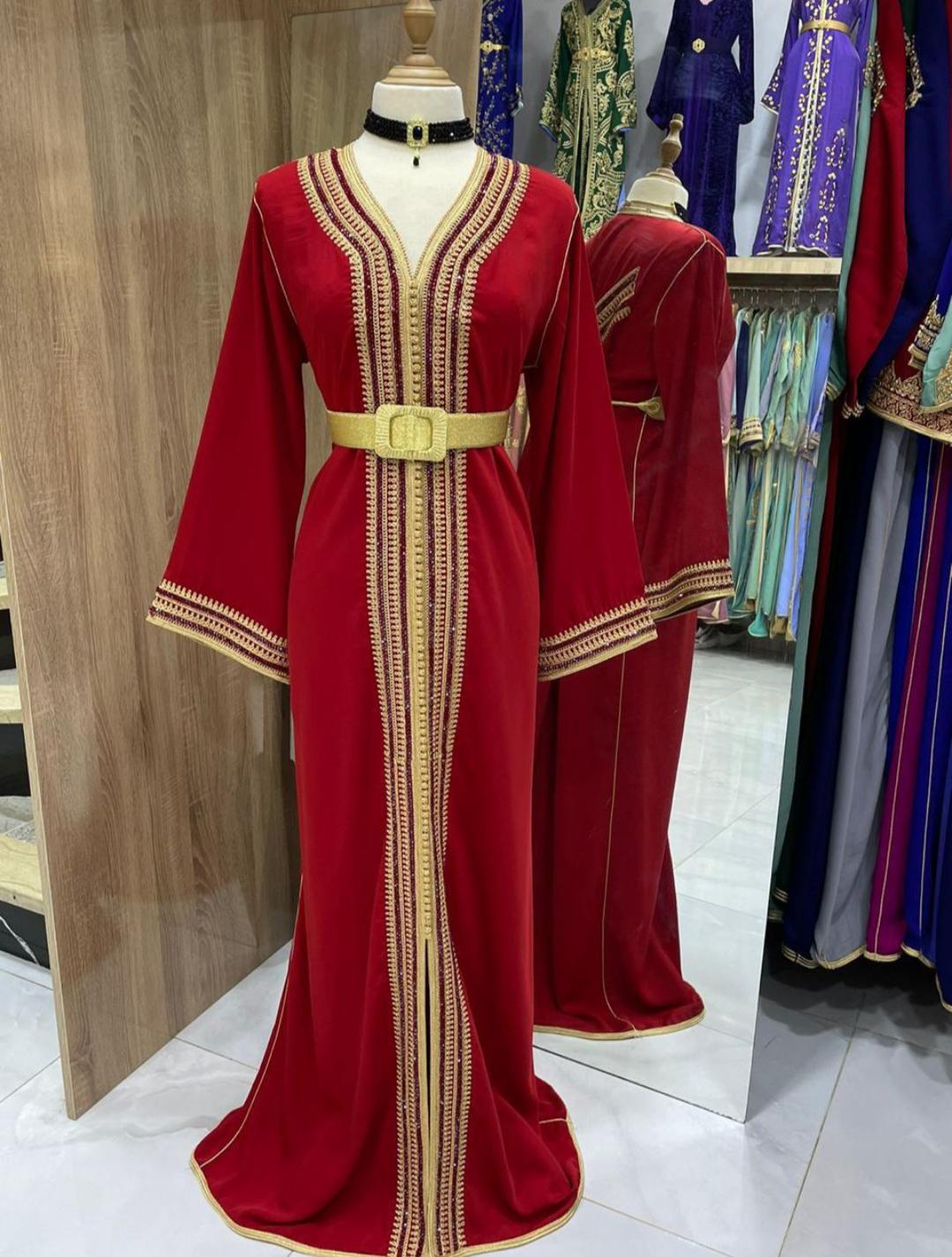 Luxurious Moroccan Kaftan One-Piece in Silk Crêpe with Golden Embroidery - Available in Beige, Royal Blue, Red, and White.