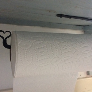 Heart kitchen roll holder discount
