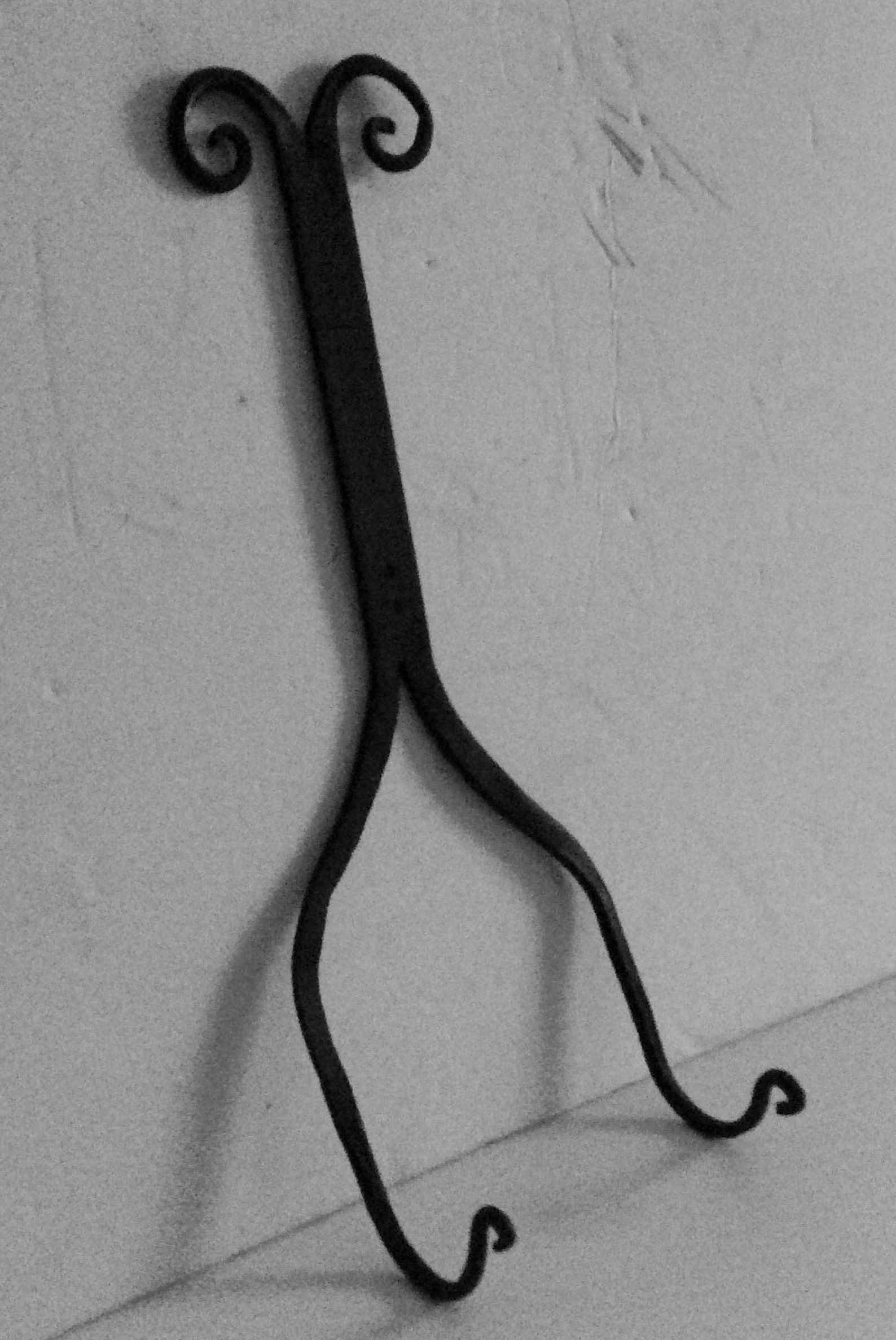 Wall Plate Holder Iron Black Copper Bronze Different Sizes Etsy