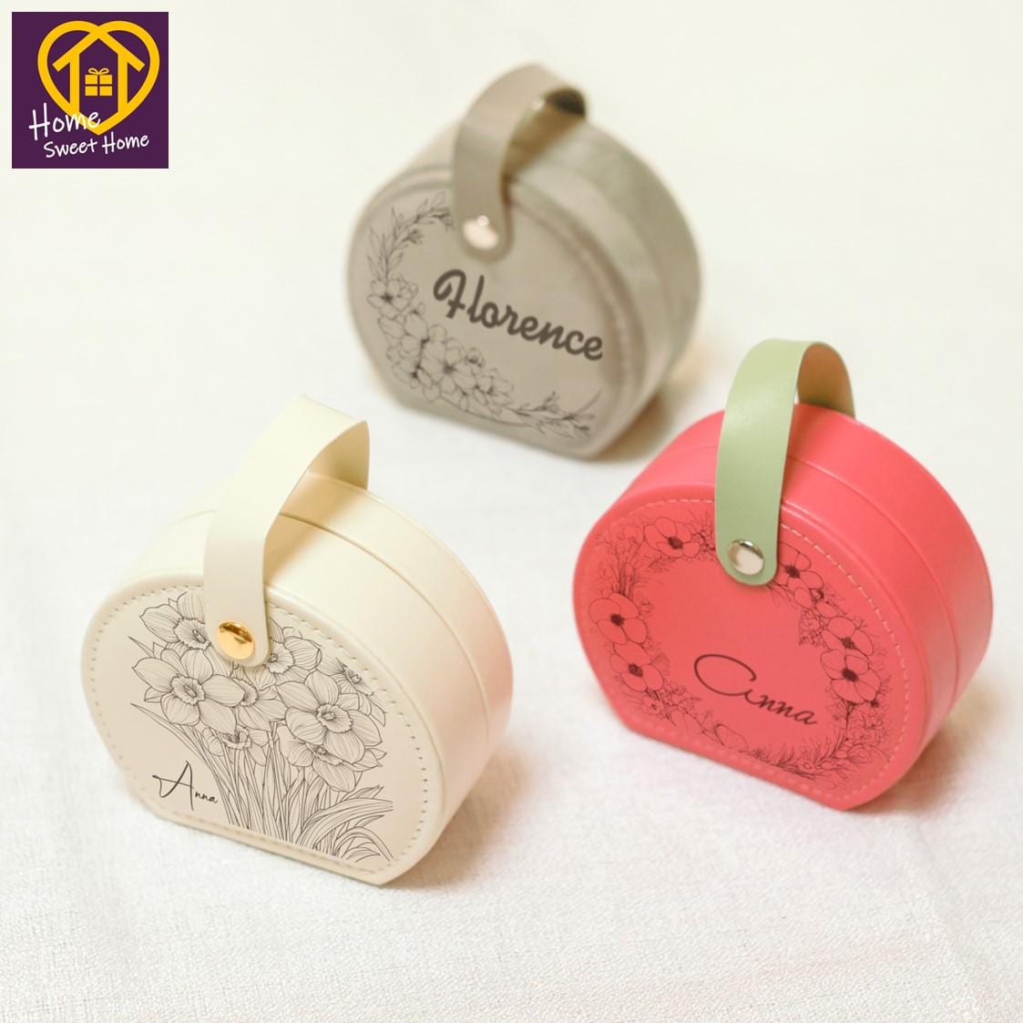 Personalized Travel Jewelry Box,Wedding Favors,Christmas Gifts for Her,Bridesmaid Gifts Box,Custom Velvet Jewelry Box,Leather Jewelry Box