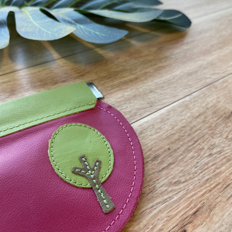 Leather Coin Purse with Tree, Round Change Purse, Penny Pinch Purse, Snap Purse, Circle Shape Purse image 6