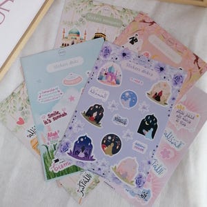 Stickers muslim world avec filles en hijab et mosquée