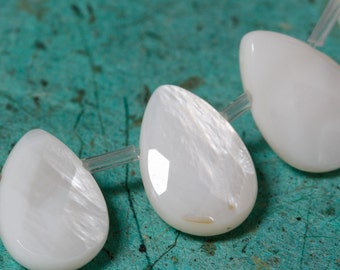 White Mother of Pearl Beads Faceted Teardrop - Full Strand 14s100