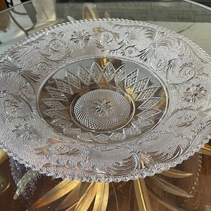 Vintage crystal serving bowl — early American pattern glass with scalloped edge, 12″ centerpiece