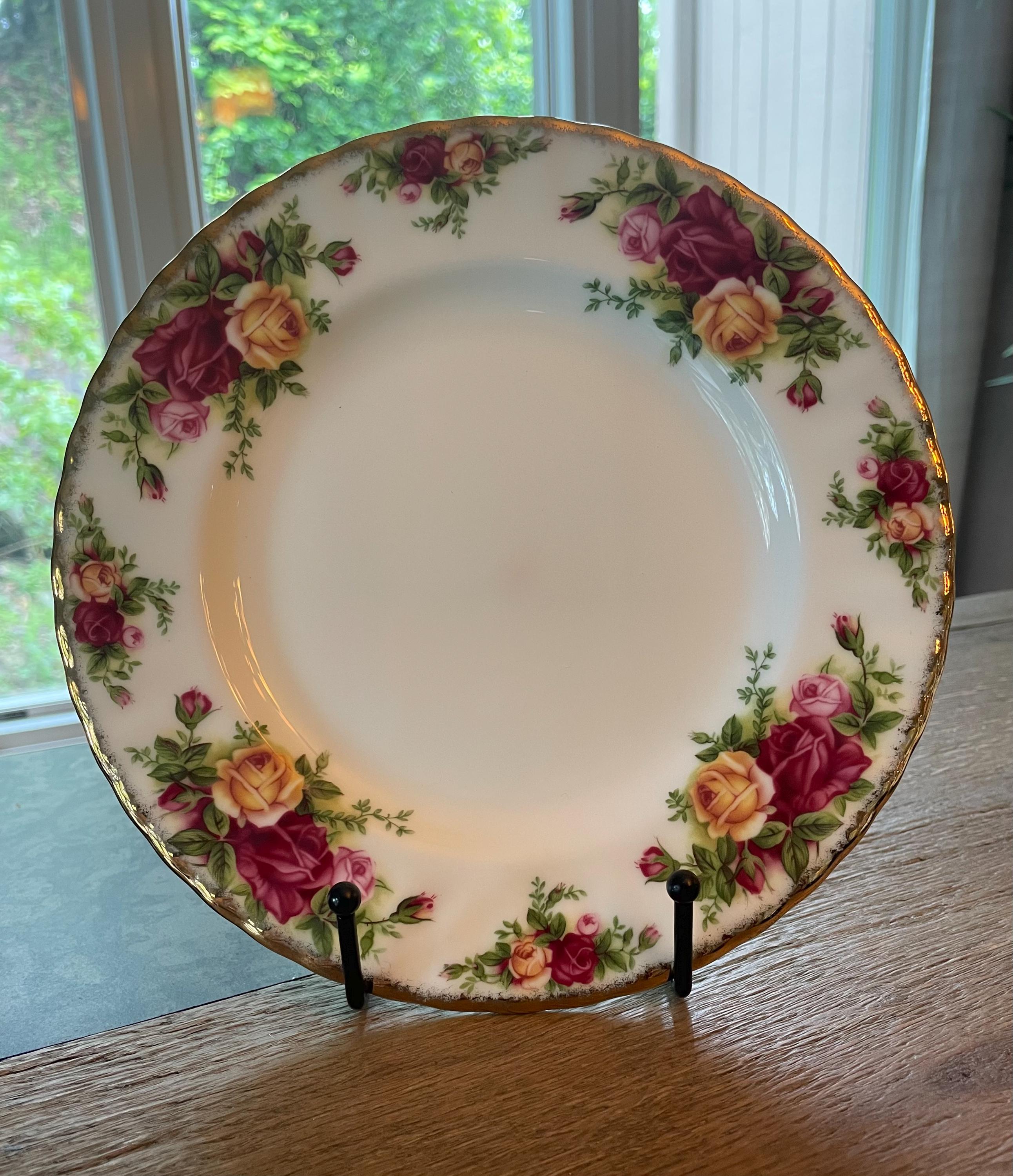 Royal Albert Old Country Roses 6 Piece Set Bone China 1962 Vintage