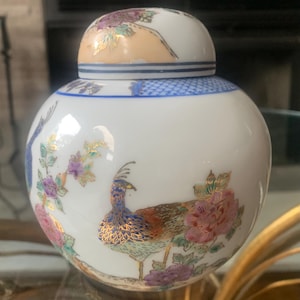 Satsuma Peacock Ginger Jar with Lid 4.5&quot; Made in Hong Kong Blue & Gold Floral Porcelain Asian Decor Small Lidded Jar Vase