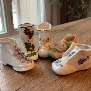 Vintage Mini Porcelain Shoe Collection 5 Decorative Figurines