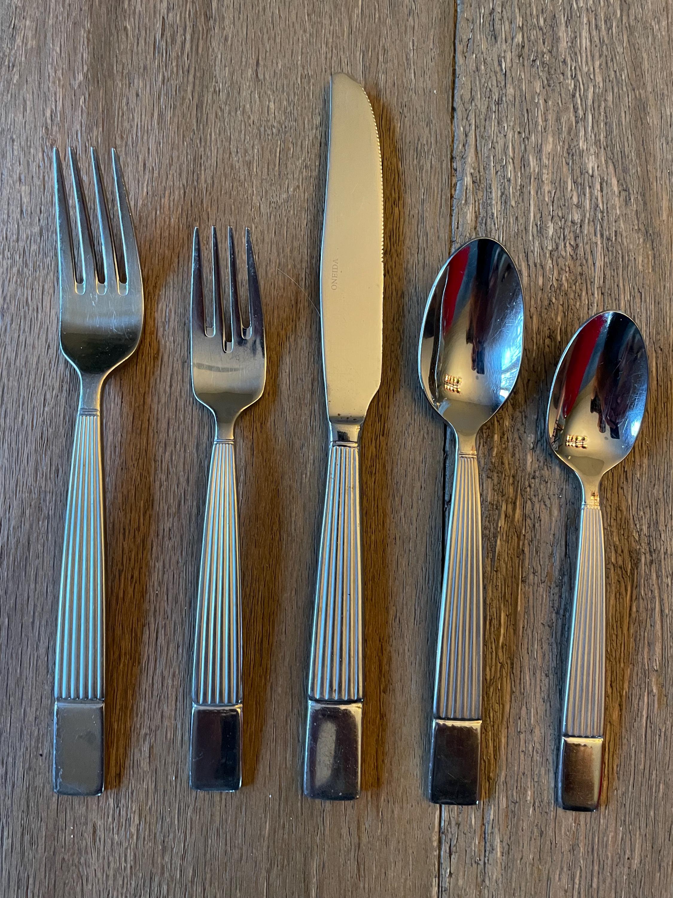 Vintage Oneida Silverware Sets - Etsy