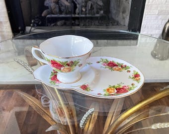Royal Albert Old Country Roses Snack Set Tea Cup and Sandwich Plate English Bone China Tea Party Serving Set