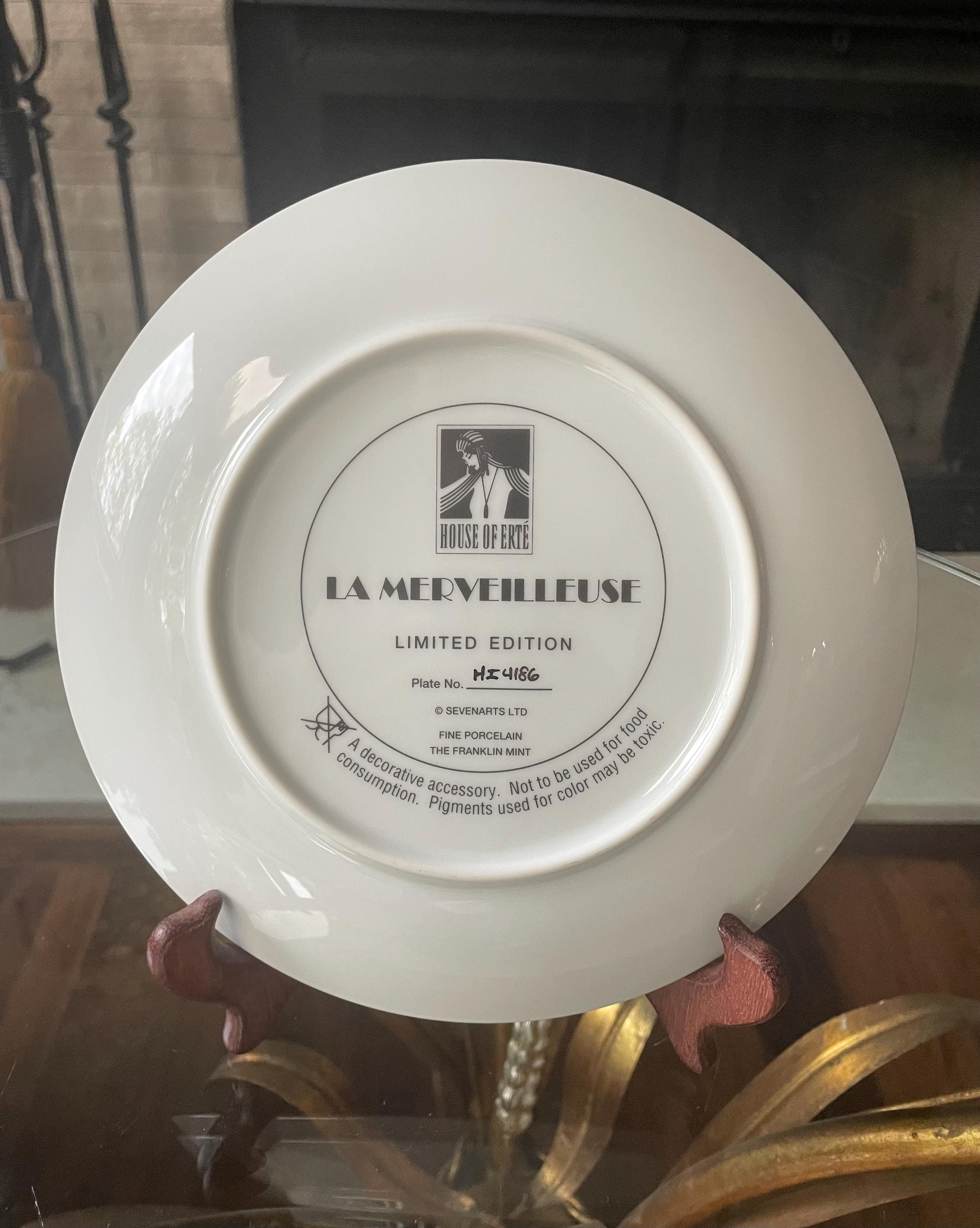 Franklin Mint Erté “la Merveilleuse” Collector Plate W/ Stand 8