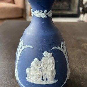 Vintage Wedgwood Cobalt Blue Jasperware Vase – Neoclassical Design, 5” Tall Collectible