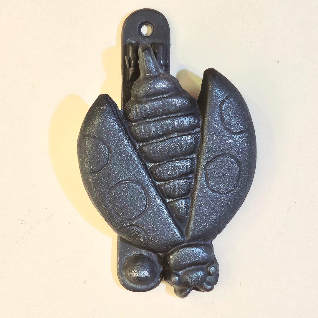 Anatolica Ladybug Door Knocker Solid Brass 5 Inches Tall (Black Oxide - View #8