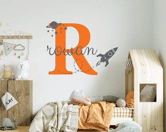 Personalisierter Weltraum-Namensaufkleber für Jungen, kundenspezifische Rakete Planet und Sterne Vinyl-Dekor, kundenspezifische Kinderzimmer-Wand-Kunst-Aufkleber, leicht entfernbar