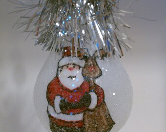 Santa w/reindeer light bulb ornament