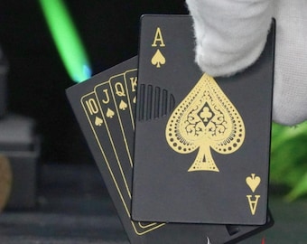 Ace of Spades Karte Feuerzeug: Stilvolles Raucher Geschenk
