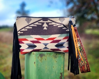 Desert Horse Pendleton and Tooled Leather Suede Wristlet Clutch / Rustic Boho Fringe Zipper Bag