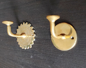 Handgefertigte Wandhaken aus Messing, schlichtes Design mit Gravur | Kleiderhaken im marokkanischen Stil