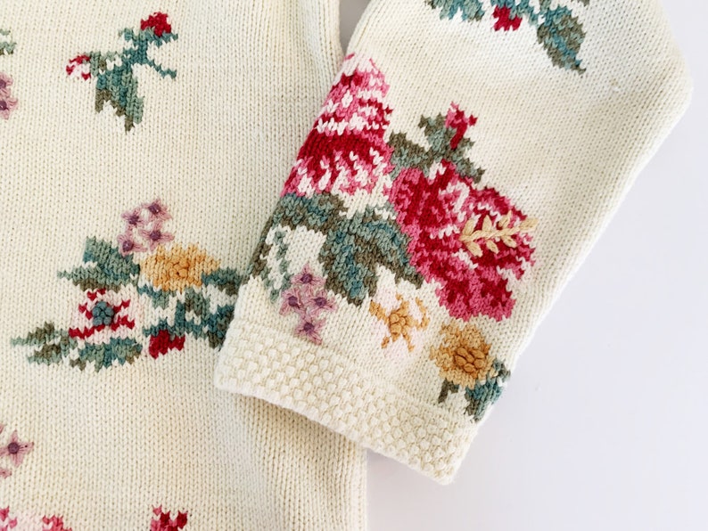 Vintage Cream Sweater // Pastel Pink & Aqua Cotton Floral Cardigan image 5