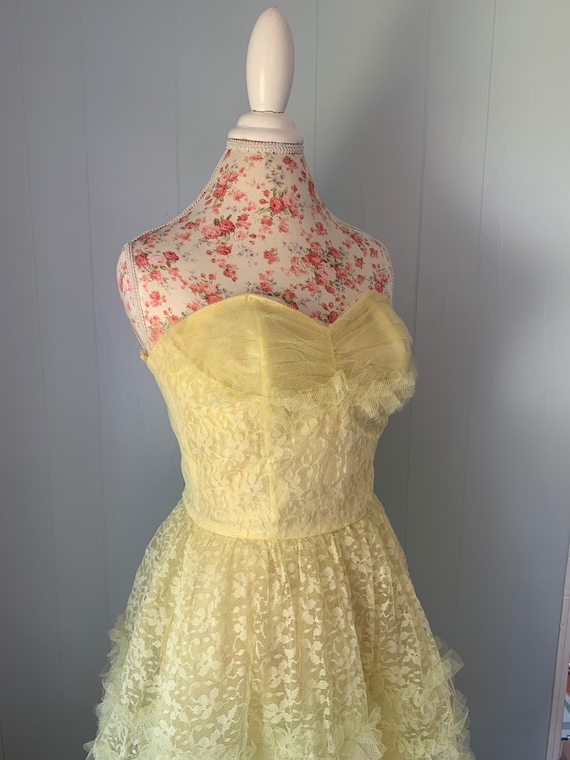 Vintage Pastel Yellow Dress // 1950’s Tulle & Lac… - image 2