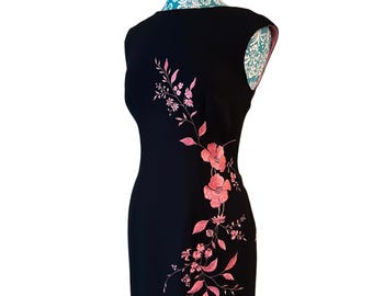 Vestido largo ajustado estilo vintage Y2K en negro y rosa con flores bordadas - Vestido de noche glamuroso para fiesta