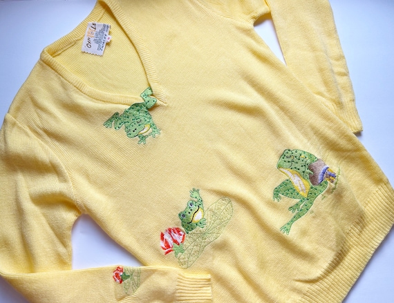 Vintage 1960’s Yellow Sweater //  Frog Embroidere… - image 1
