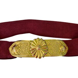 Vintage Red Stretch Belt Gold Medallion Buckle 80s Statement Waist Belt Retro Vintage 80s Stretch BELT 3 Strand Waist Cinch Adjustable RED  main image 3
