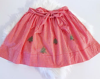 Vintage 1950’s 1960's Apron // Christmas Tree Pinafore // Red Gingham Check