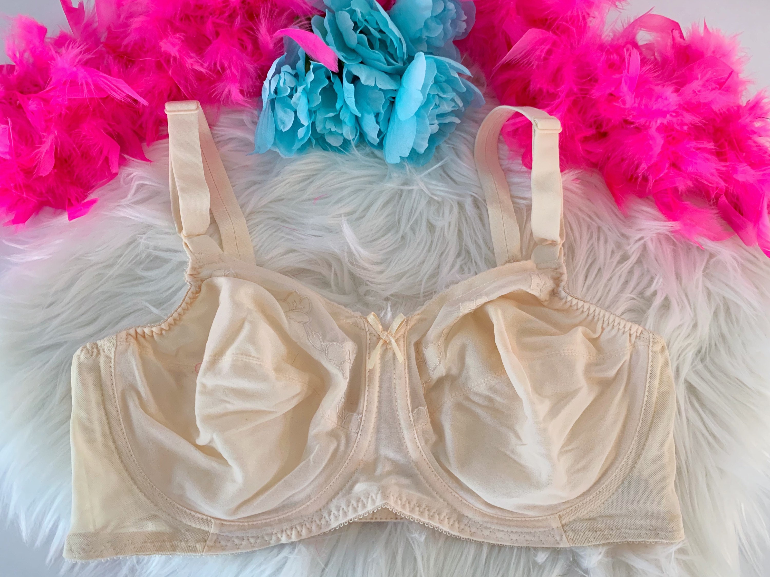 Vintage Cream Bali Bra // 36D Union Label Nude Lingerie Etsy