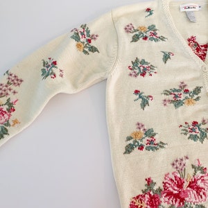 Vintage Cream Sweater // Pastel Pink & Aqua Cotton Floral Cardigan image 3